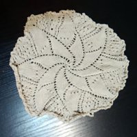 Продавам покривки плетени на 5 куки, снимка 9 - Декорация за дома - 16835687