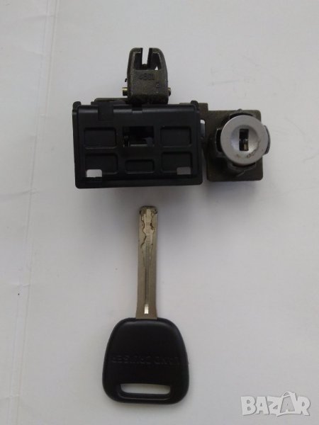 Механизъм капак жабка с ключалка  69056-60030 Ланд Круизър/Land Cruiser J80_ 1990-2006, снимка 1