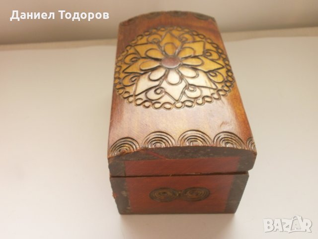 Стара Дървена Кутия с Пирограф - № 2, снимка 3 - Декорация за дома - 24444705