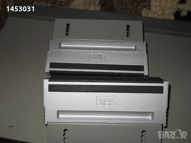 Дръжки за рак Akai, снимка 2 - Аудиосистеми - 24077287