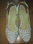 Бели летни обувки, снимка 1 - Дамски обувки на ток - 25212068