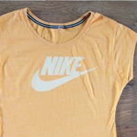 Nike - страхотна дамска тениска, снимка 1 - Тениски - 25536121
