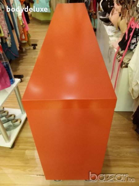 Ikea оранжева маса на колела, снимка 1