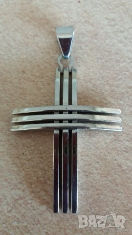 Кръст от медицинска стомана