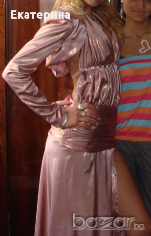 Абитуриентска рокля