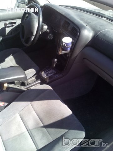 Субаро Легаси 2.0 И бензин автомат 125к.с, снимка 6 - Автомобили и джипове - 17953194