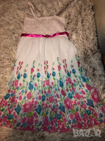 Красива рокличка, снимка 1