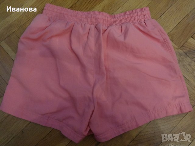 Дамски шорти нови LA Gear + подарък Ocean Pacific за 12 лв. , снимка 3 - Къси панталони и бермуди - 22271449