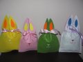 Великденско Зайче от филц -торбичка за лакомства , снимка 1 - Декорация за дома - 21057140