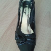 Страхотни черни обувки, снимка 8 - Дамски обувки на ток - 19373534