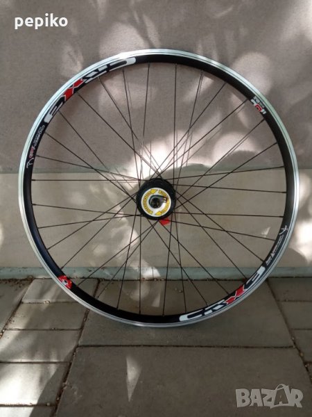 Продавам колела внос от Германия  алуминиева предна капла с динамо главина SHIMANO NEXUS INTER 28 цо, снимка 1