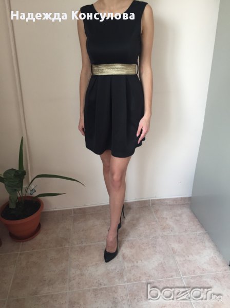 *Черна рокля със златист колан, снимка 1