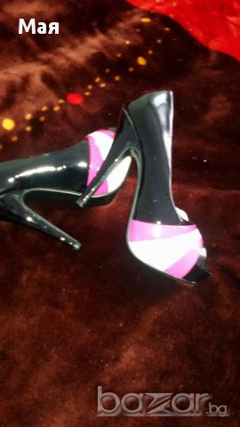 Дамски лачени обувки на ток, снимка 4 - Дамски ежедневни обувки - 14937416