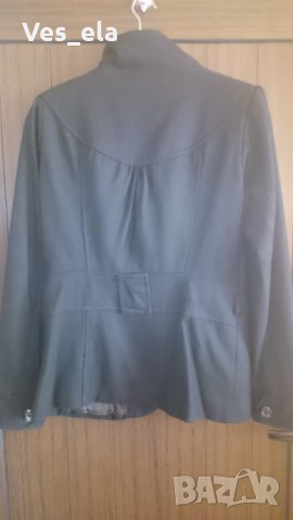 Черно късо палто / тренч, снимка 2 - Палта, манта - 22969934