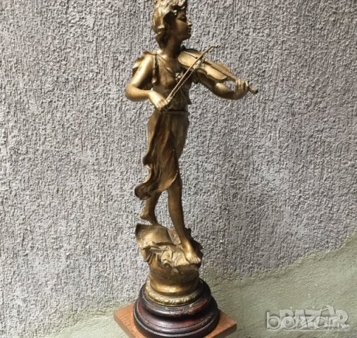 Голяма красива старинна статуетка LA MUSIQUE, снимка 13 - Антикварни и старинни предмети - 22908320