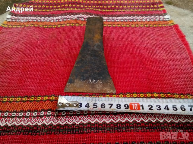 Стар топор,топорче, снимка 5 - Антикварни и старинни предмети - 23138156