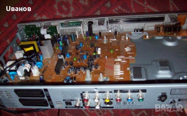 DVD Samsung R130, записващо, за части, снимка 5 - Плейъри, домашно кино, прожектори - 8521777