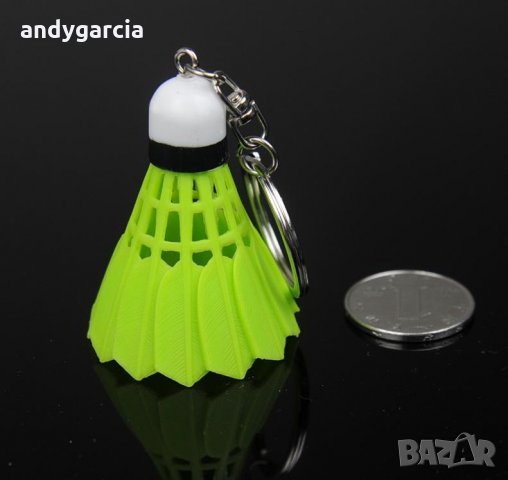 перо и други интересни ключодържатели