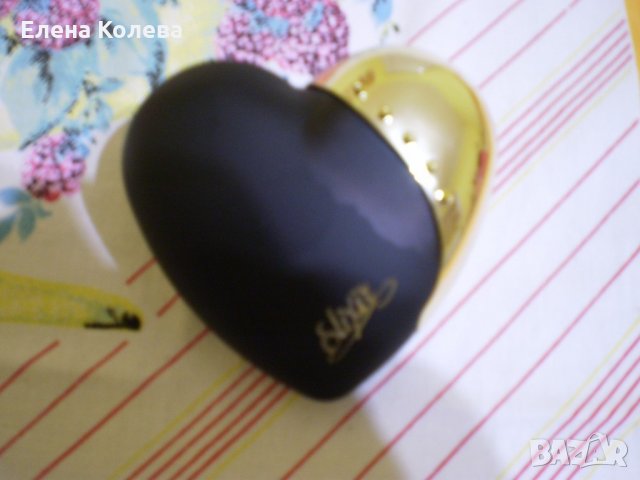 Парфюми и гребени, снимка 1