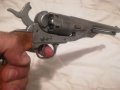 Рядък модел револвер Kolt 1860. Масивна, красива и рядка реплика на този каубойски револвер,пистолет, снимка 1 - Бойно оръжие - 21274568