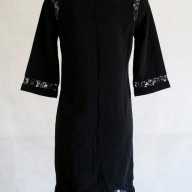 Черна рокля с дантела марка by Hellene, снимка 3 - Рокли - 18214167