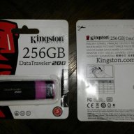 Флаш памет Kingston 256 GB, снимка 1 - RAM памет - 11917046