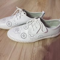Нови обувчици естествена кожа/37, снимка 1 - Дамски ежедневни обувки - 25813478