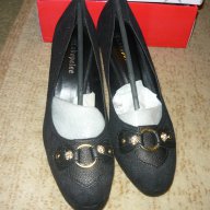  нови обувки от Англия, снимка 1 - Дамски обувки на ток - 5563553