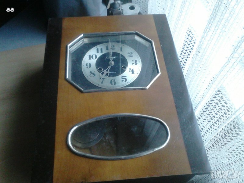 Стенен часовник Янтар с махало , снимка 1