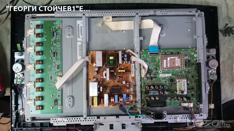 LE26A330J1 СЪС СЧУПЕН ПАНЕЛ, снимка 1