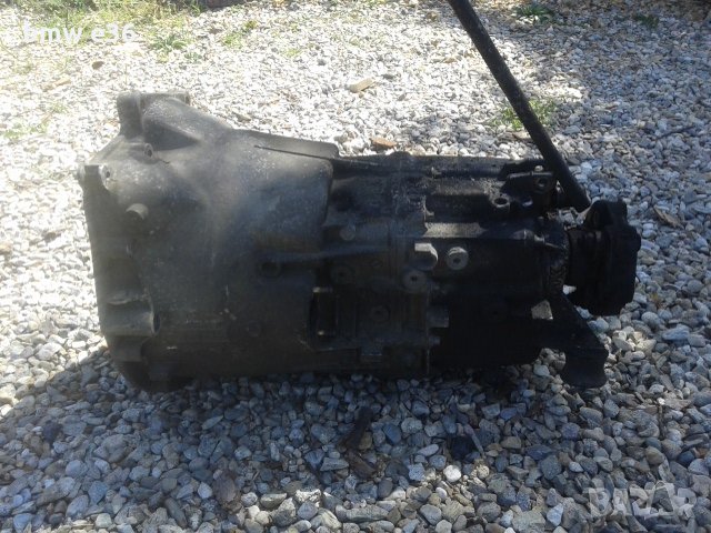 Скоростна кутия за бмв е39 525тдс, снимка 2 - Части - 25802147