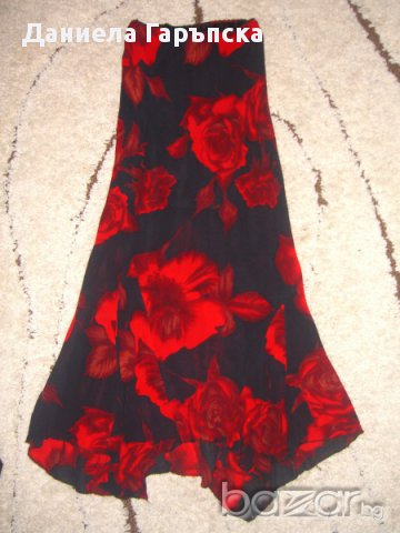 Черна пола с големи рози, снимка 1 - Поли - 11187020