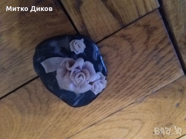 Брошка камея роза, снимка 5 - Колиета, медальони, синджири - 25377238