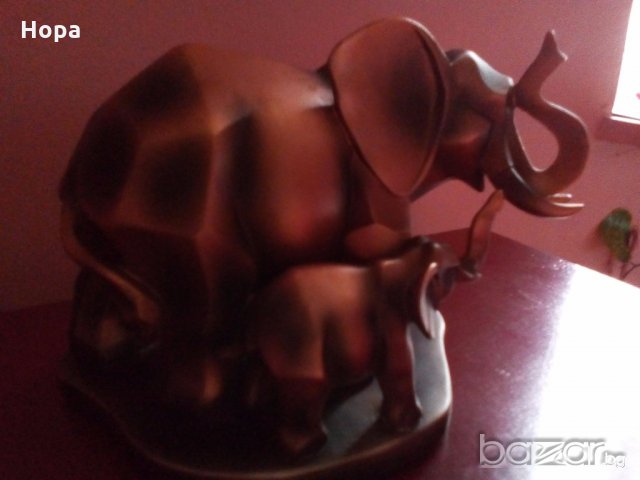 Слон с малко слонче.Масивна,стилизирана пластика, снимка 12 - Статуетки - 19920897