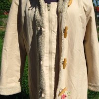 Палто с бродерия цветя!Подходящо за носия и не само!, снимка 2 - Палта, манта - 18761228