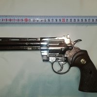 Револвер Колт Магнум Питон/ Colt Magnum Phiton - реплика, снимка 4 - Бойно оръжие - 21103839