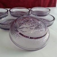 Стъклени лилави чинийки купички, снимка 8 - Антикварни и старинни предмети - 20291778
