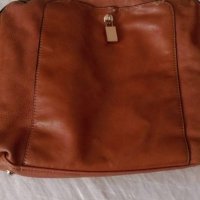 Дамска чанта от естествена кожа, снимка 1 - Чанти - 21415768