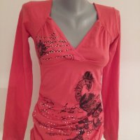  Дамскa блуза в коралов цвят , снимка 2 - Блузи с дълъг ръкав и пуловери - 24307129