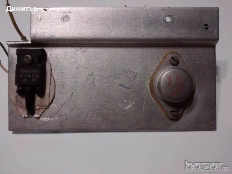Алуминиев радиатор с транзистори BU426 и BU208A, снимка 1