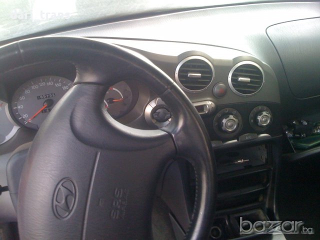 Hyundai Coupe, снимка 4 - Автомобили и джипове - 12147684