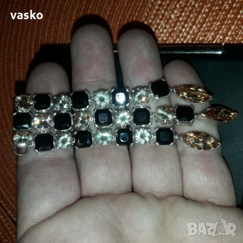 Сребро с камъни-38грама, снимка 4 - Колиета, медальони, синджири - 23320917