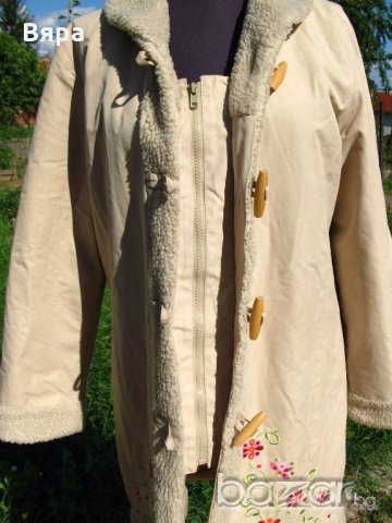 Палто с бродерия цветя!Подходящо за носия и не само!, снимка 2 - Палта, манта - 18761228