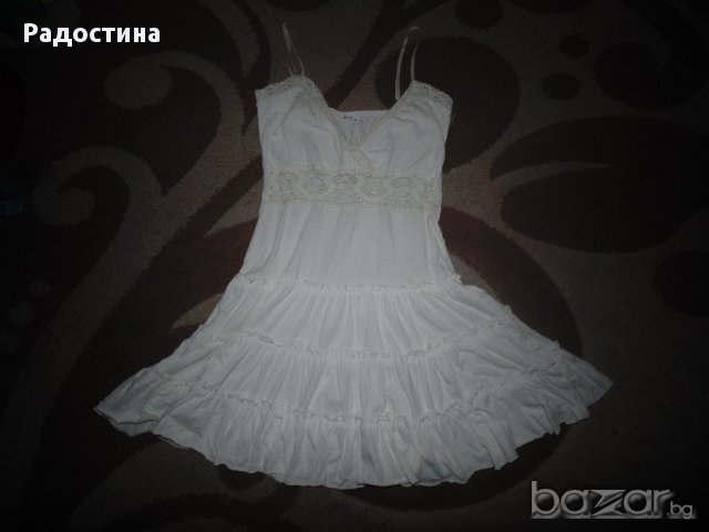 Дамска страхотна рокличка в бяло