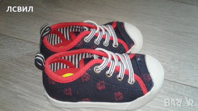детски обувки Osh Kosh B'gosh, снимка 2 - Бебешки обувки - 25251441