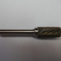 Карбидни фрезери за шлайфане на метал В 8Х20 цанга 6 мм., снимка 1 - Други инструменти - 21901516