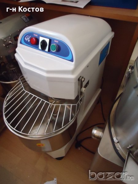 Тестомесачки Втора употреба за закуски пици и хляб Вилични Тестомесачки Втора употреба за закуски , снимка 1