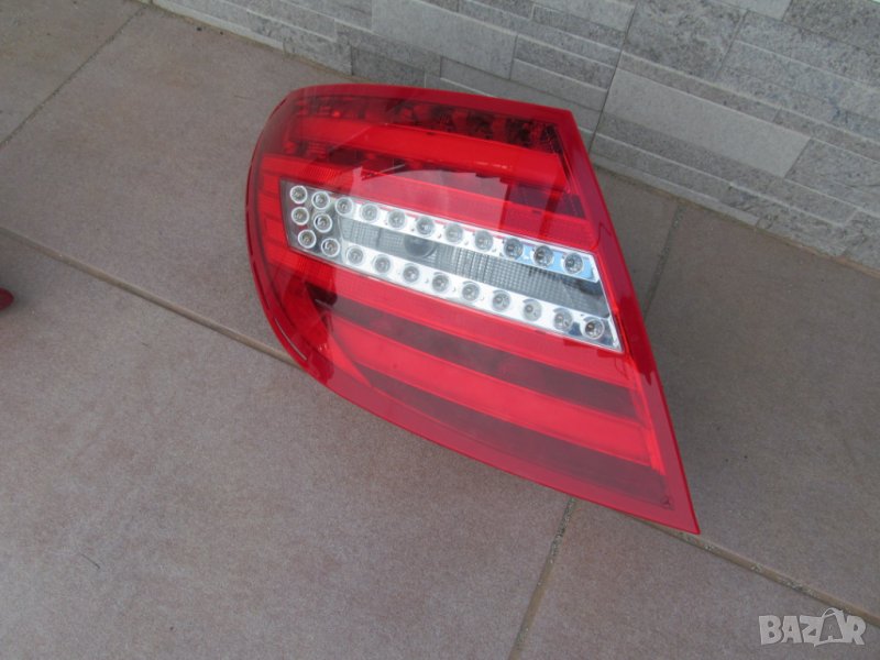 оригинален ляв СТОП за mercedes C-204 (2011), снимка 1