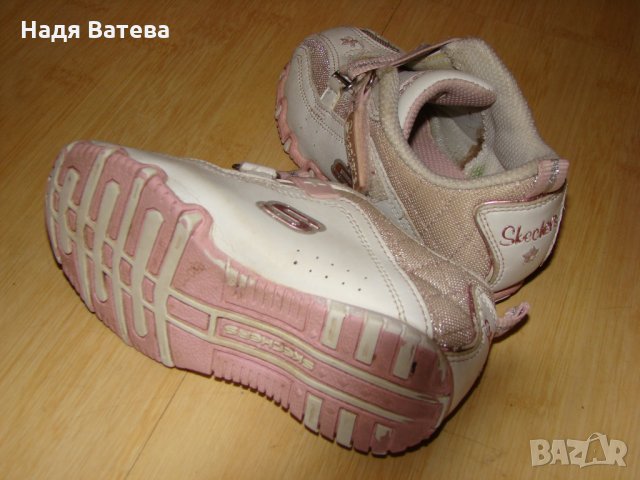 Страхотни детски маратонки SKECHERS, снимка 2 - Детски маратонки - 22287705