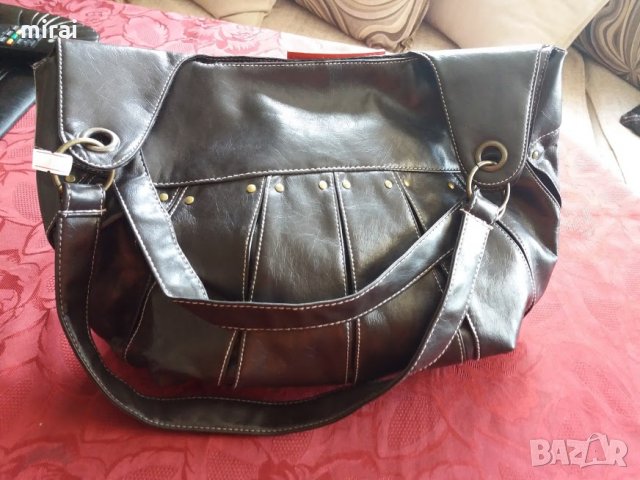 Дамска чанта тъмно кафява 41/28/2 см. 
